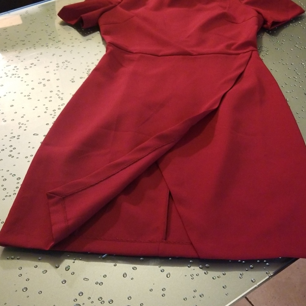 Dress - Picture 2 of 4